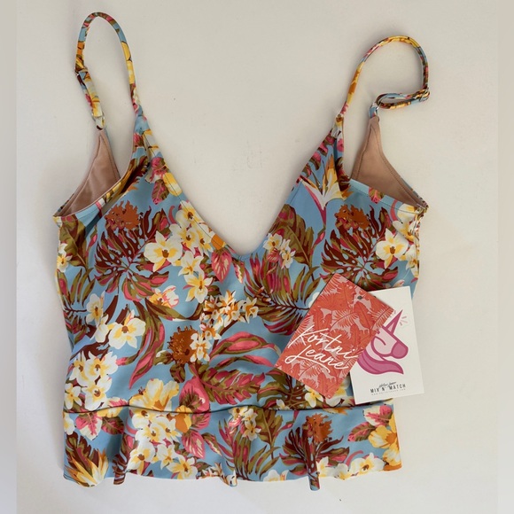 Kortni Jeane Other - Kortni Jeane Sweet Hibiscus Swim Top